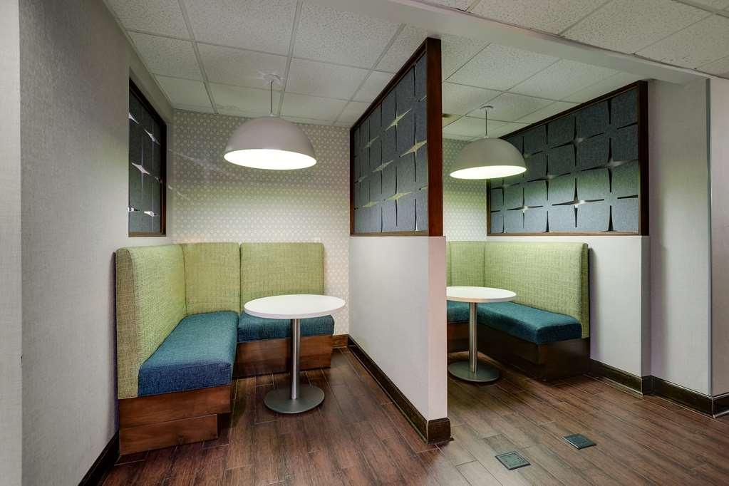 Hampton Inn Moultrie Dalaman gambar