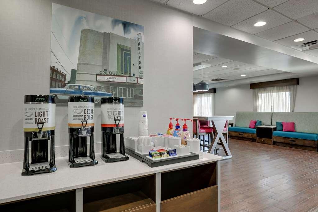 Hampton Inn Moultrie Restoran gambar